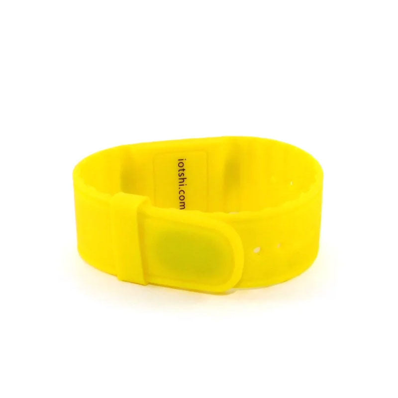 Adjustable Silicone Wristband (Yellow)